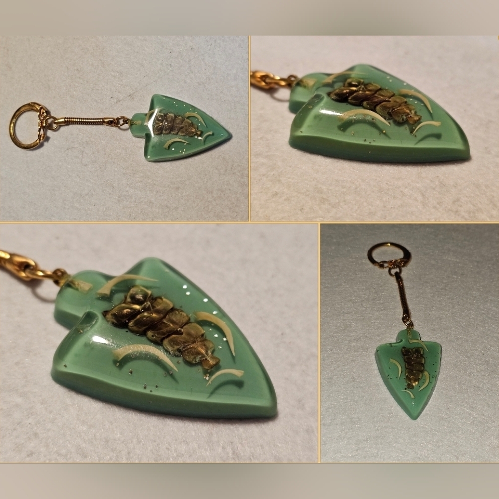 Atomic Mid-Century Mint Green Arrowhead w/Gold Rattle Snake Rattler Keychain